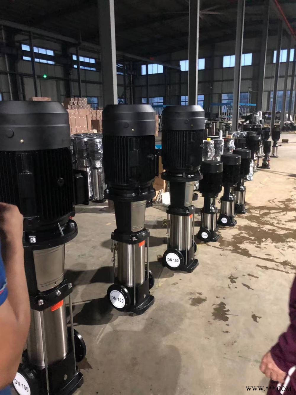 不锈钢离心泵是,有主要特点?50CDL(F)12-140型不锈钢立式多级泵 不锈钢离心泵图1