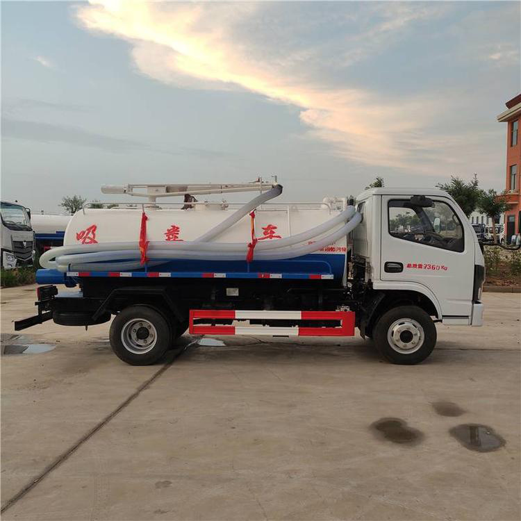 出售大型吸粪车 鹏辉 吸粪车厂家 真空泵吸粪车 货到付款