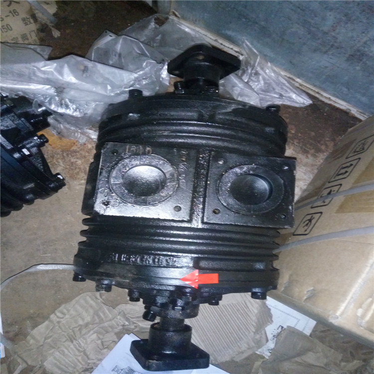 xd40-3一体式抽粪吸粪车专用真空泵 分体式真空泵抽力大 厂家安装示例图4