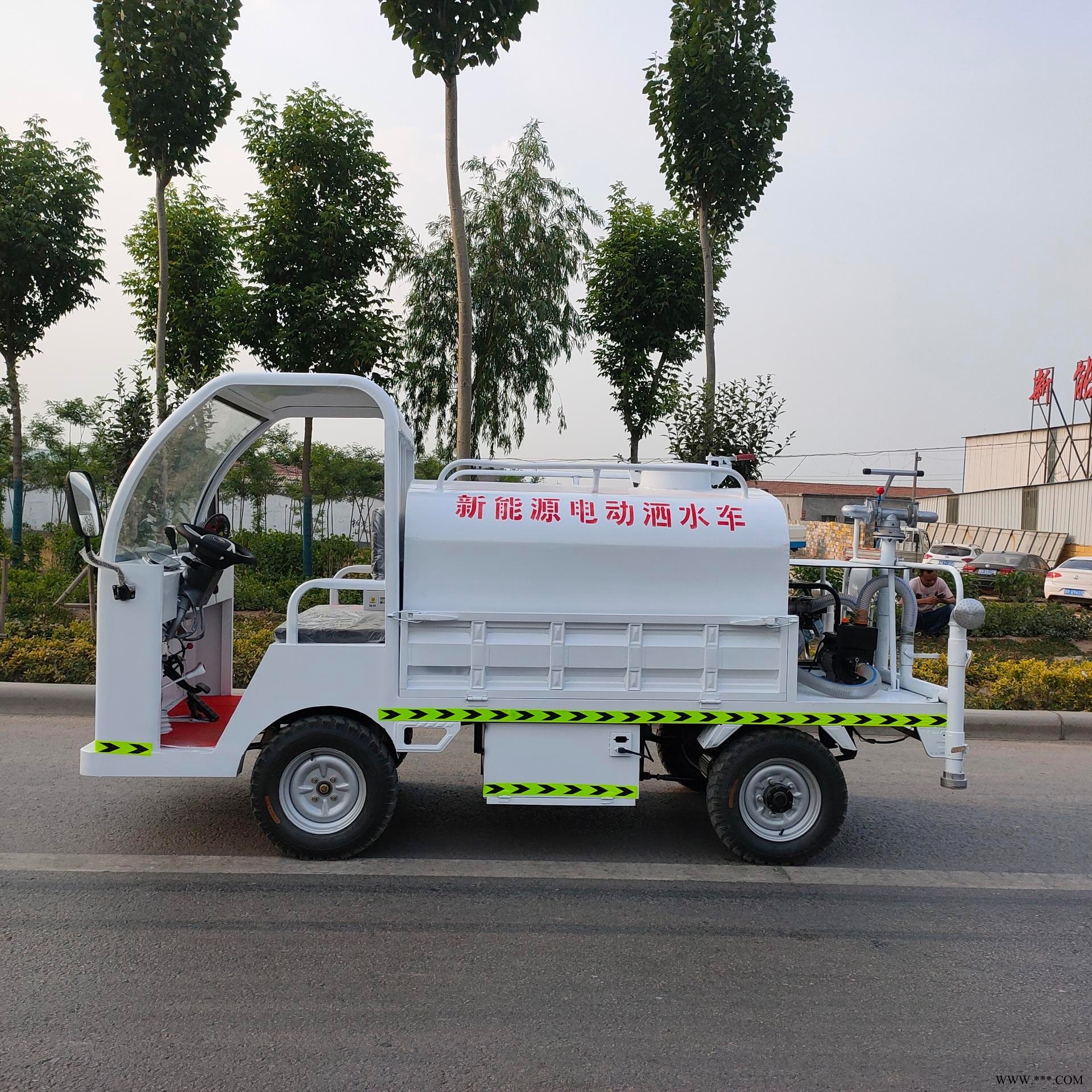 直销电动四轮洒水车 新款新能源电动洒水车 驾驶型电动洒水车 多功能电动洒水车厂家 电动洒水车生产基地