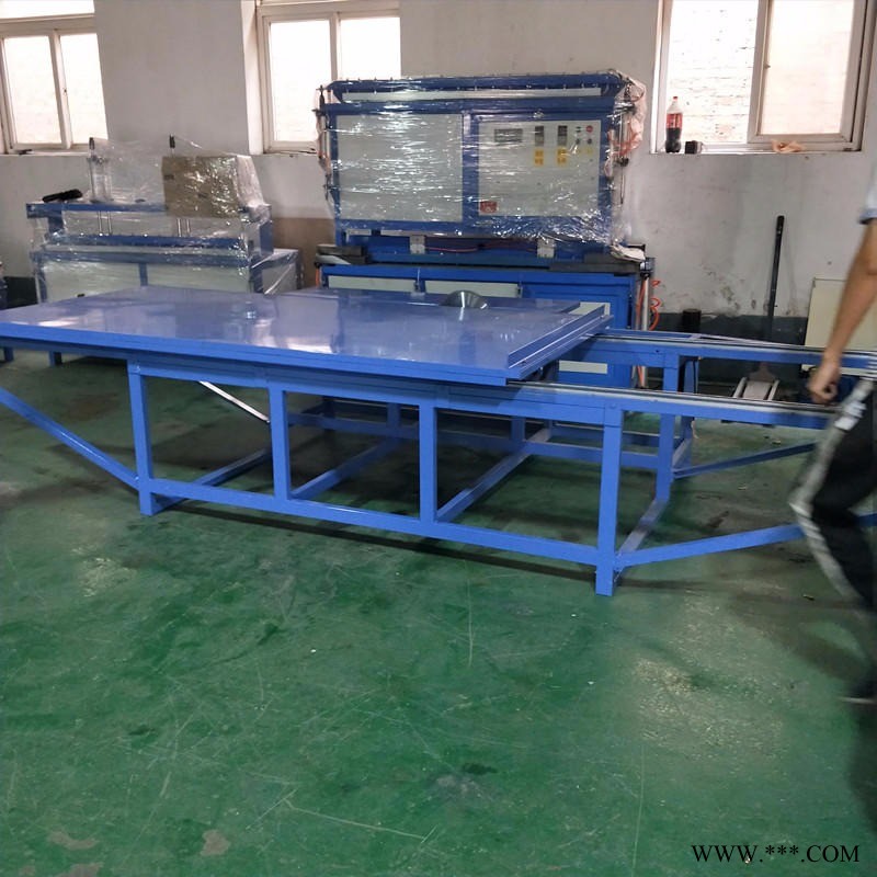 硕辉机械 木工推台锯 精密木工裁板锯 木工开料锯 小型木工锯床 厂家直销图1