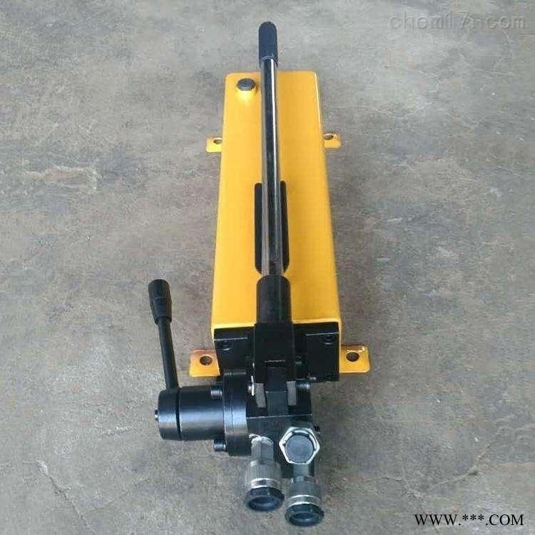 240KN手动液压机图1
