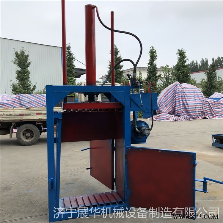 简易款薄膜打包机 塑料打捆液压机 维护方便立式液压打包机