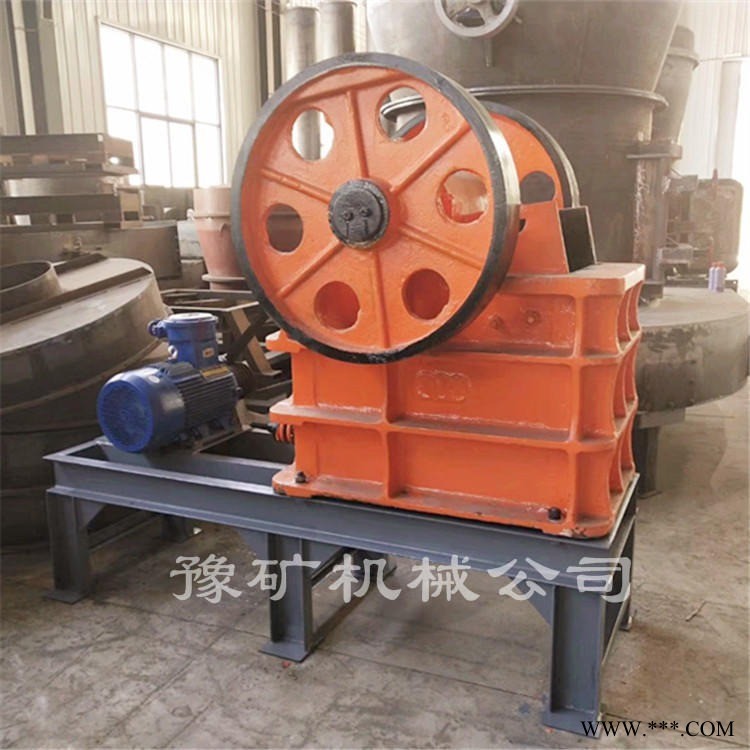 方大矿石粉碎机械 节能石头粉碎机 鄂式液压机型号图1