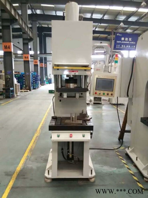 河北通用单柱液压机规格型号 诚信互利 无锡翔轩液压设备供应图1