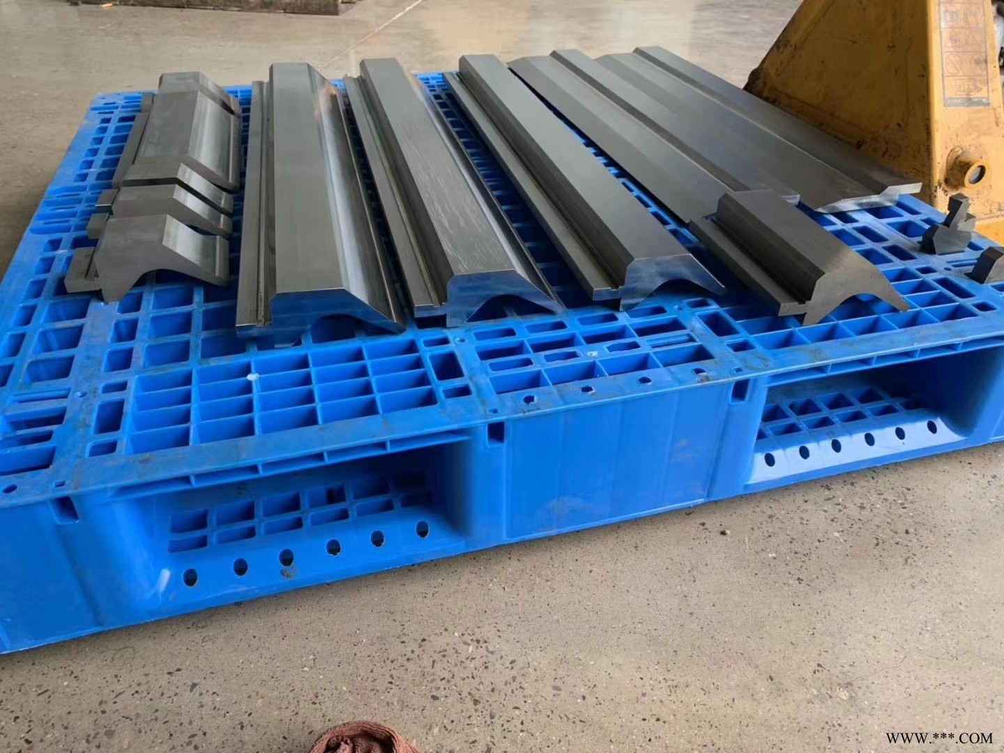 厂家供应 折弯机模具 数控非标折弯机模具 型号大全