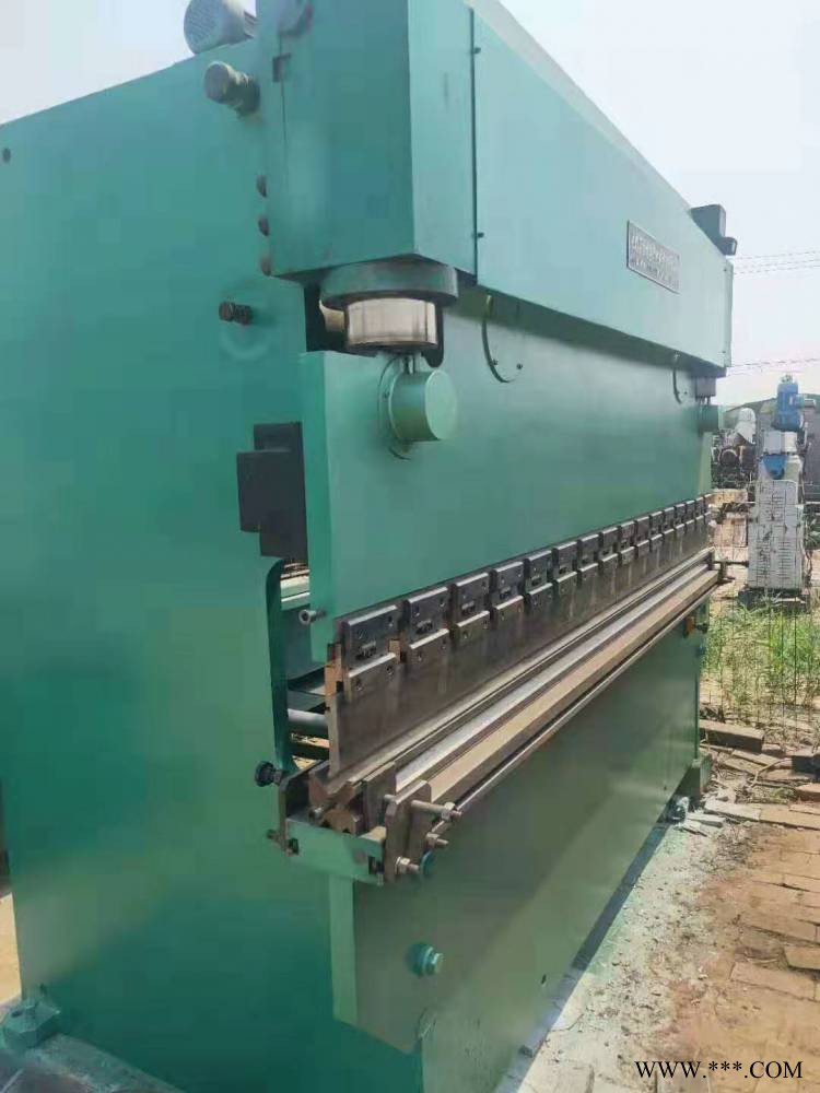 高价回收二手无锡金惠WC67Y-160x3200液压板料折弯机二手折弯机
