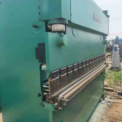 高价回收二手无锡金惠WC67Y-160x3200液压板料折弯机二手折弯机