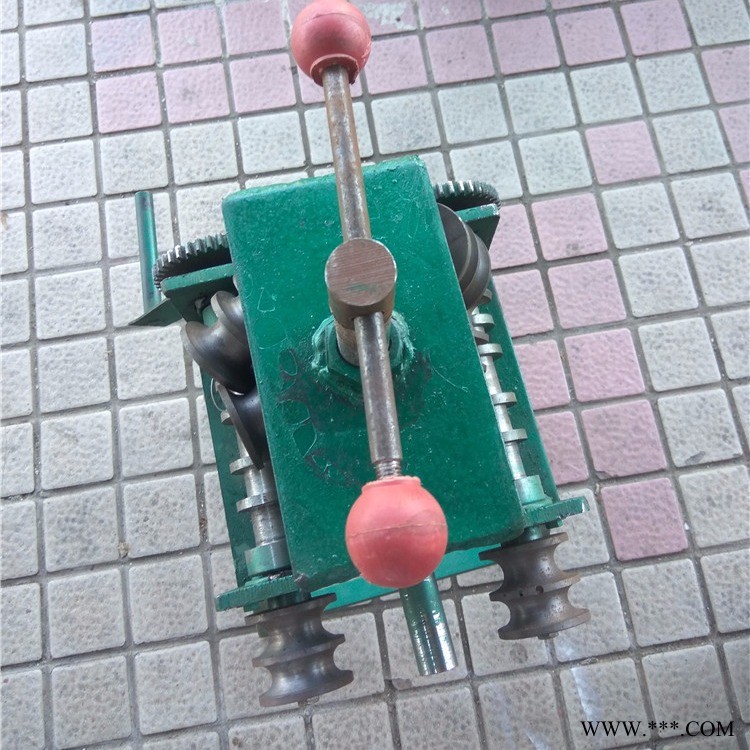 鸿聚牌38mm圆管弯管机 手摇弧形弯管机 滚动成型弯管机图1