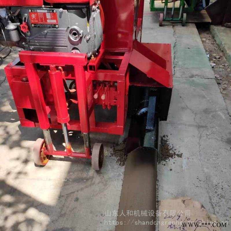 稳定美观高速公路拦水带一次成型挤压机沥青混凝土拦水带摊铺机马路牙子成型机