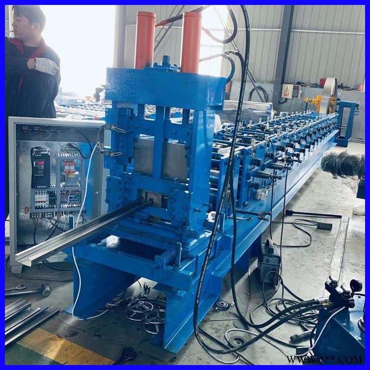 C型钢加强筋压瓦机 C型钢加强筋压型机 企华压瓦机 冷弯成型设备