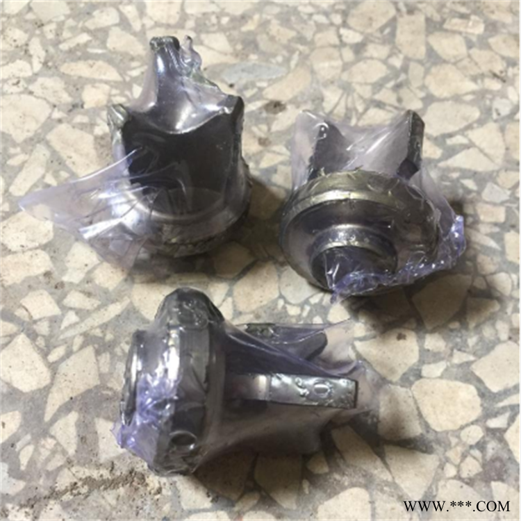截止阀乳化液泵配件 南京六合BRW200/31.5乳化液泵配件图1