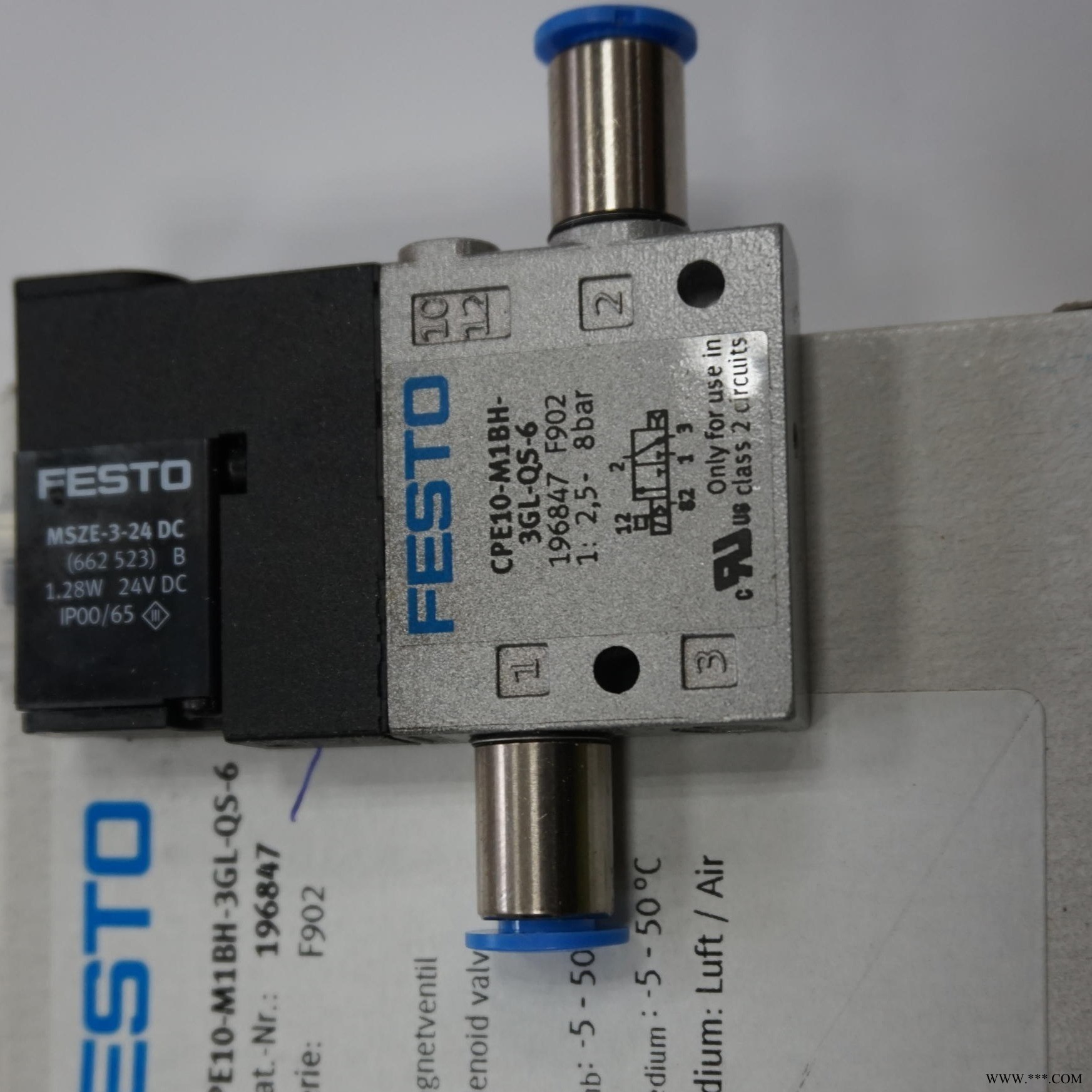 FESTO费斯托 CPE24-M2H-3OLS-QS-12电磁阀图1