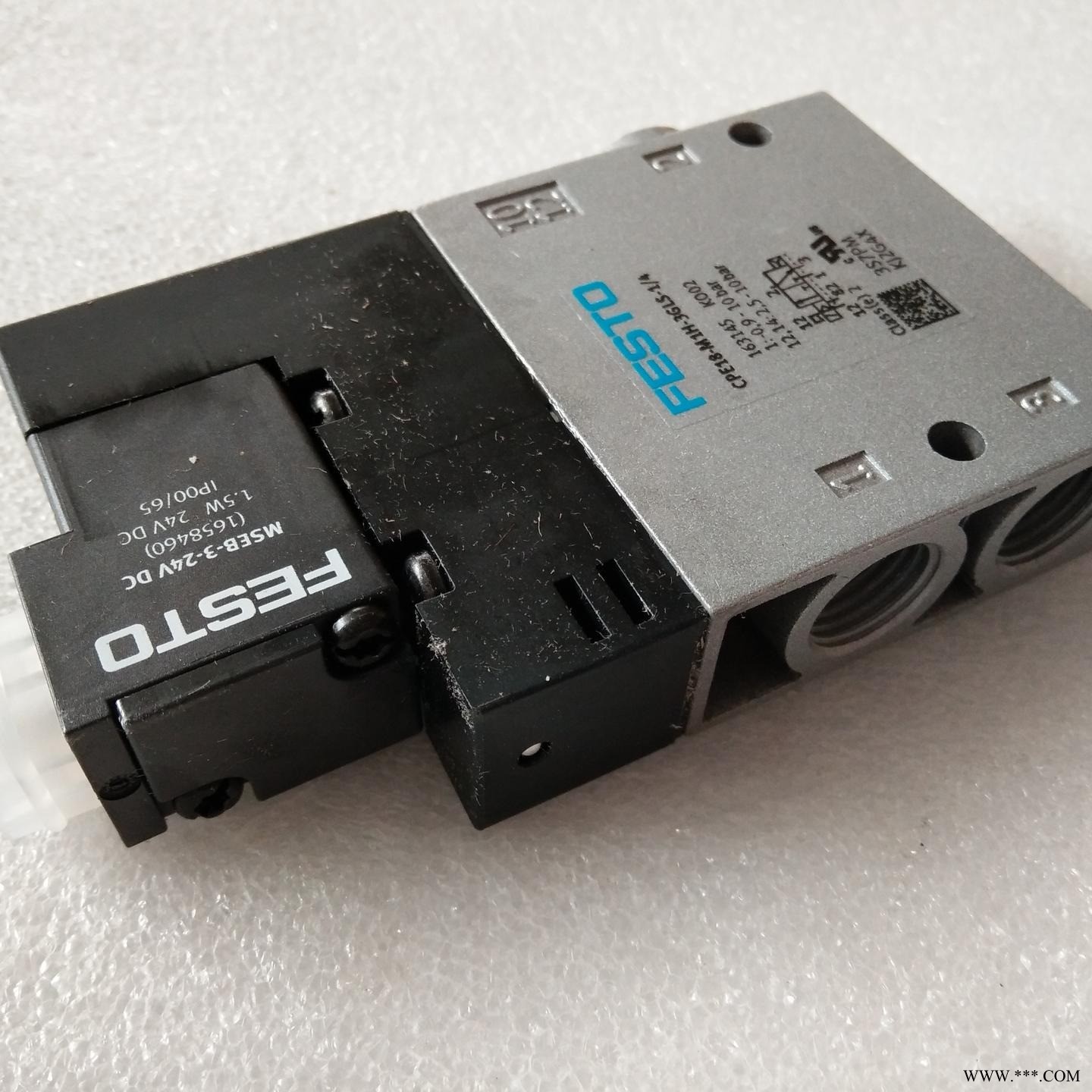 FESTO费斯托 CPE18-M3H-5/3GS-QS-10电磁阀图1