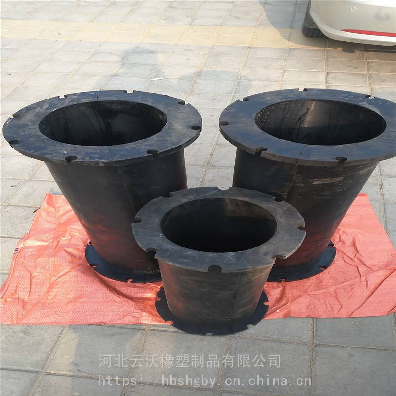 生产各种型号夹管阀衬套管夹阀套管圆柱形加布