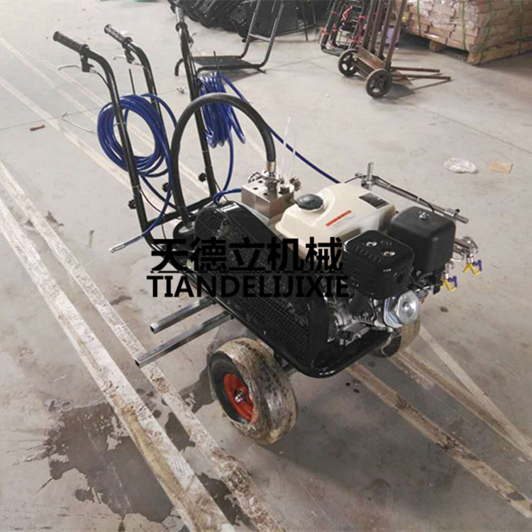 汽油机双枪划线机 手推式隔膜泵划线机 单侧常温划线机操场驾校冷喷划线机示例图1